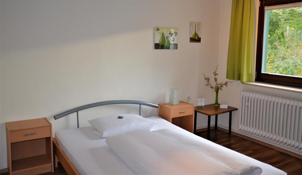 Hotel Landgasthof Wallburg Eltmann エクステリア 写真