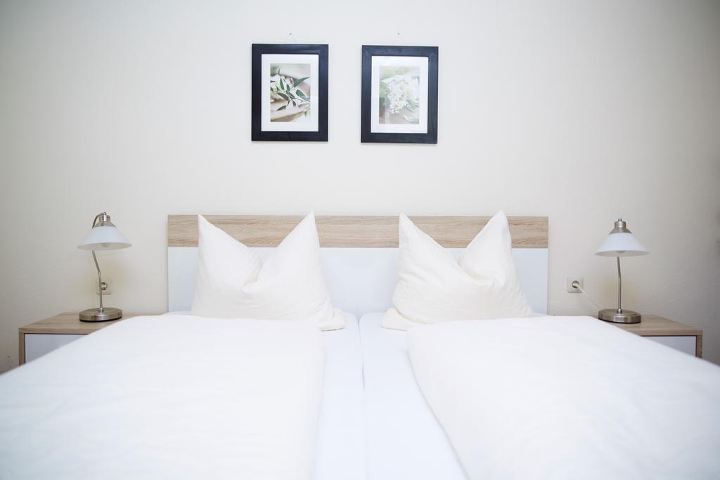Hotel Landgasthof Wallburg Eltmann エクステリア 写真